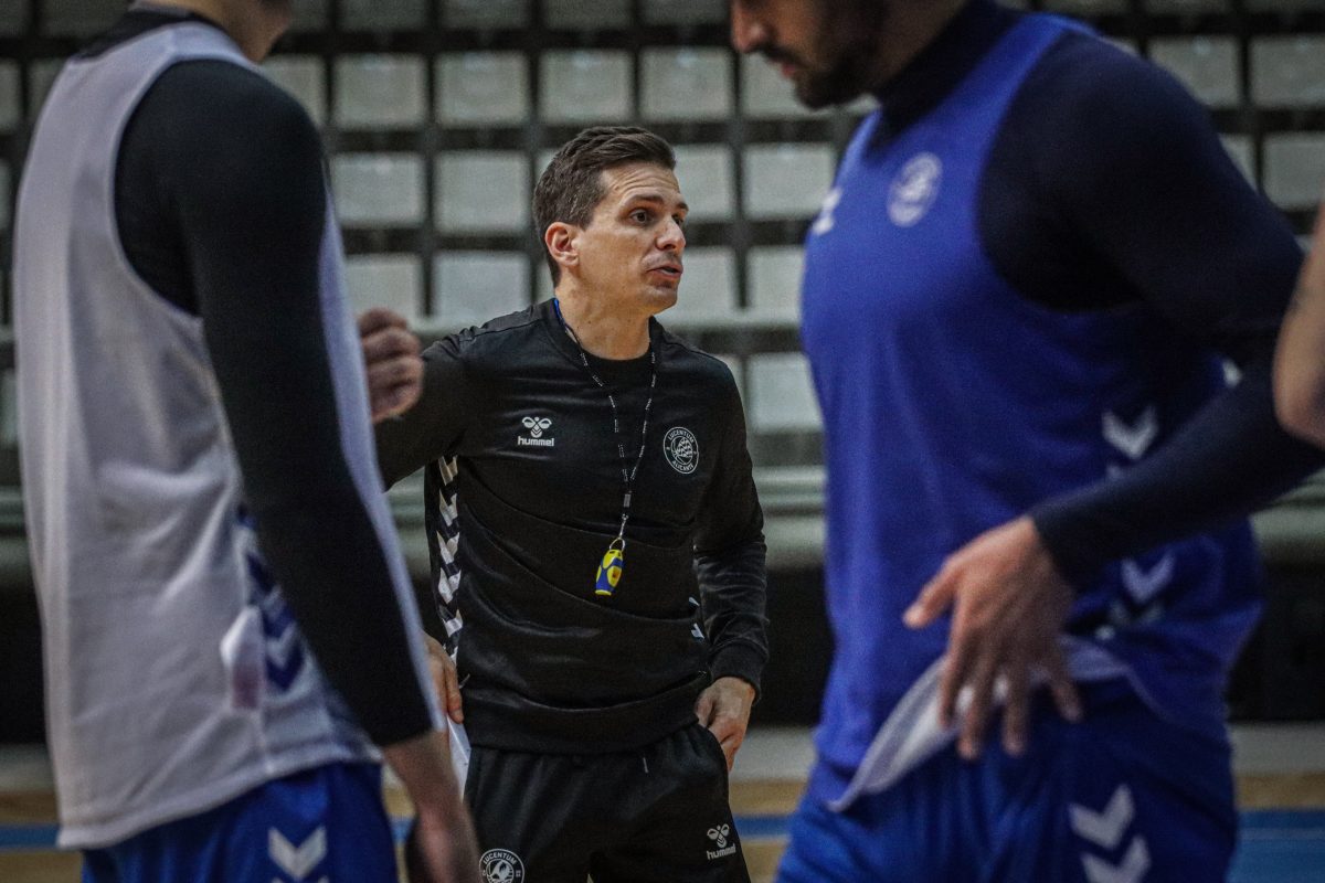 Rueda de prensa previa de Rubén Perelló al Fibwi Mallorca Bàsquet