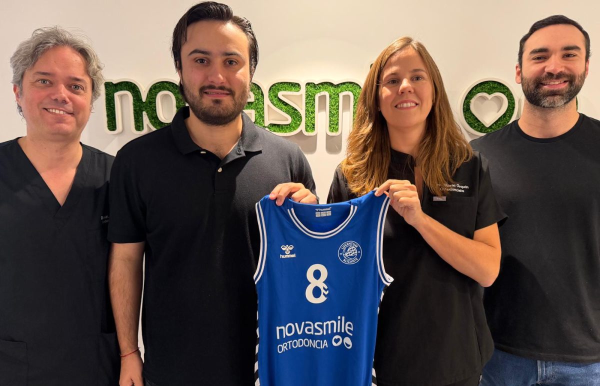 Novasmile renueva su patrocinio con la Fundación Lucentum y continuará dando nombre a los equipos de la base