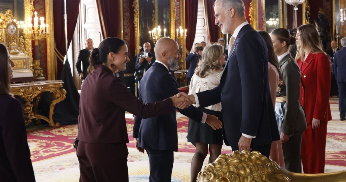 Alicia Martínez Moreno, Premio Nacional de Juventud por Lucentum Zona Norte, invitada a la recepción de los Reyes en el Palacio Real